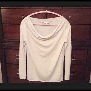 Banana Republic light weight wool sweater blouse
